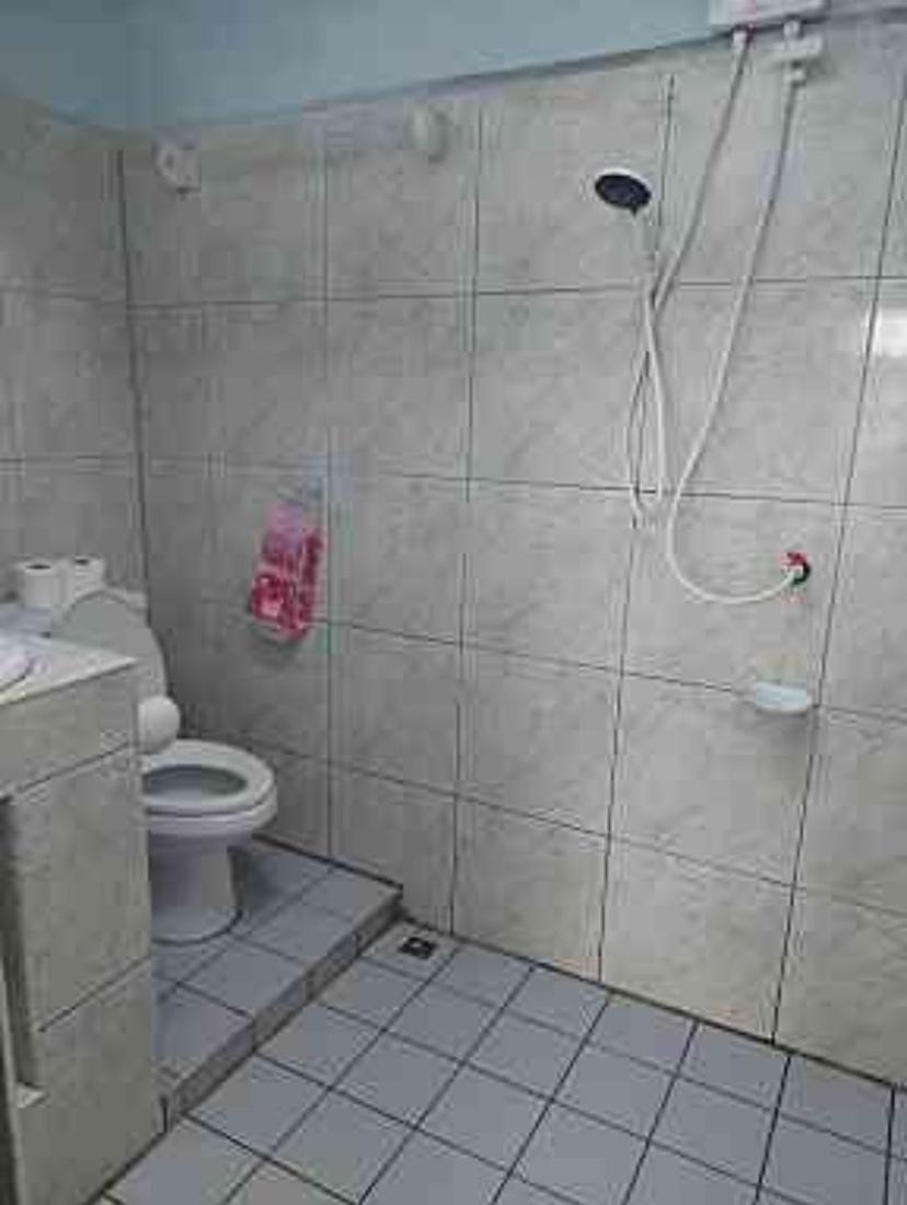 Pluemchai Guesthouse Bãi biển Jomtien Ngoại thất bức ảnh