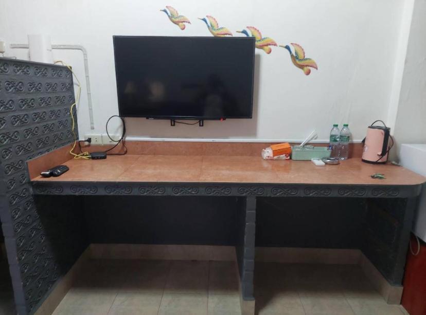 Pluemchai Guesthouse Bãi biển Jomtien Ngoại thất bức ảnh