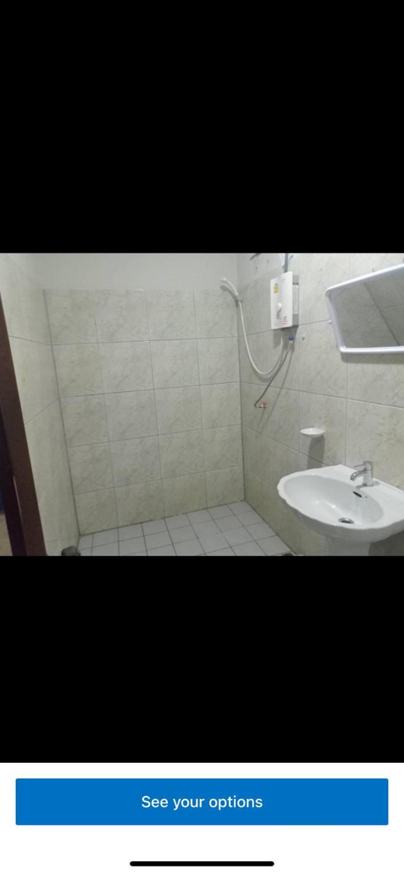 Pluemchai Guesthouse Bãi biển Jomtien Ngoại thất bức ảnh