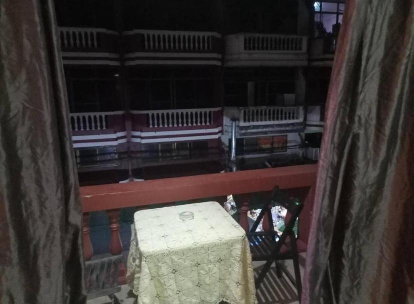 Pluemchai Guesthouse Bãi biển Jomtien Ngoại thất bức ảnh
